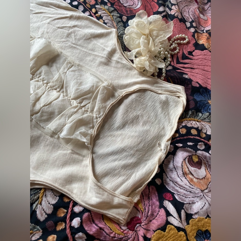 J.Crew Cream Ruffled Sleeveless Top